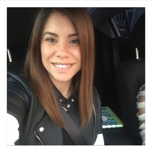 Meet your Posher, Elizabeth